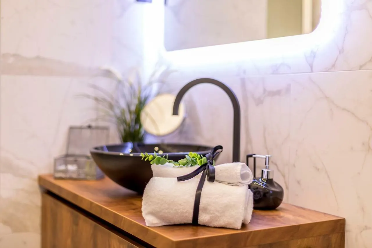 Apartment Monvi Luxury Suites Near Bacvice Beach And Old Town Split