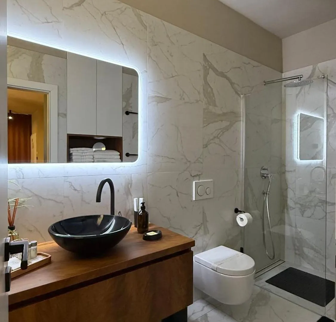 Monvi Luxury Suites Near Bacvice Beach And Old Town 스플리트 0*,  크로아티아