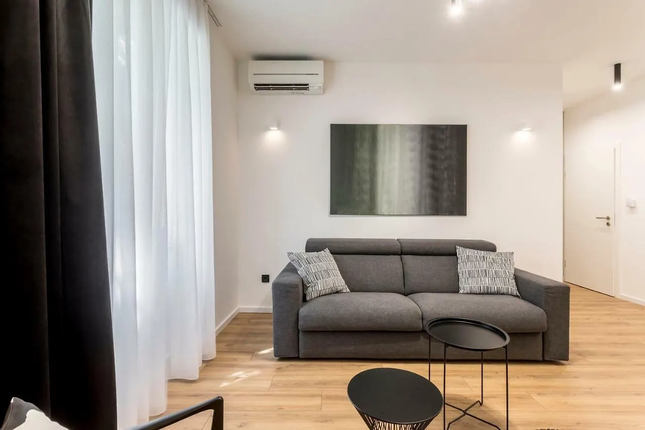 Monvi Luxury Suites Near Bacvice Beach And Old Town 스플리트 아파트